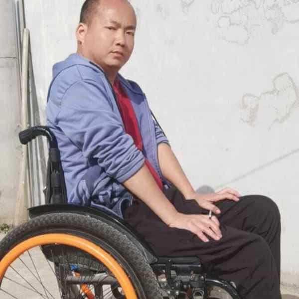 37岁岁陕西单身帅哥 - 拉萨吉缘网