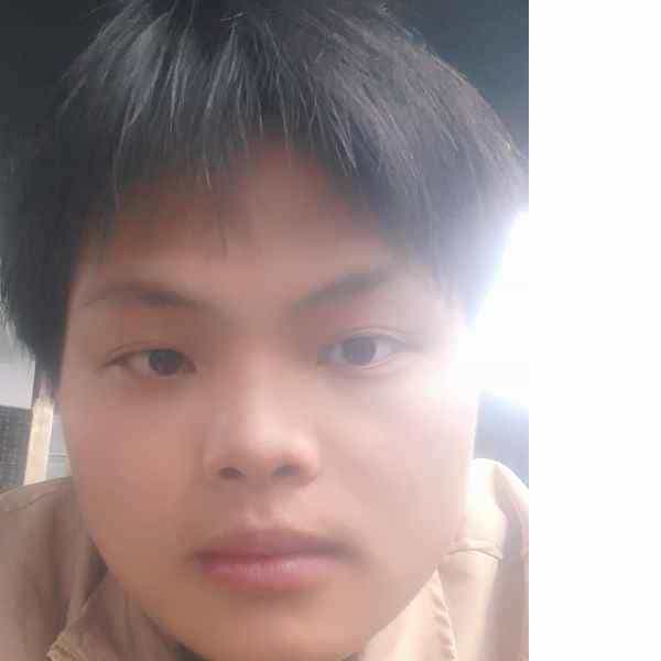 22岁岁河南单身帅哥 - 拉萨吉缘网