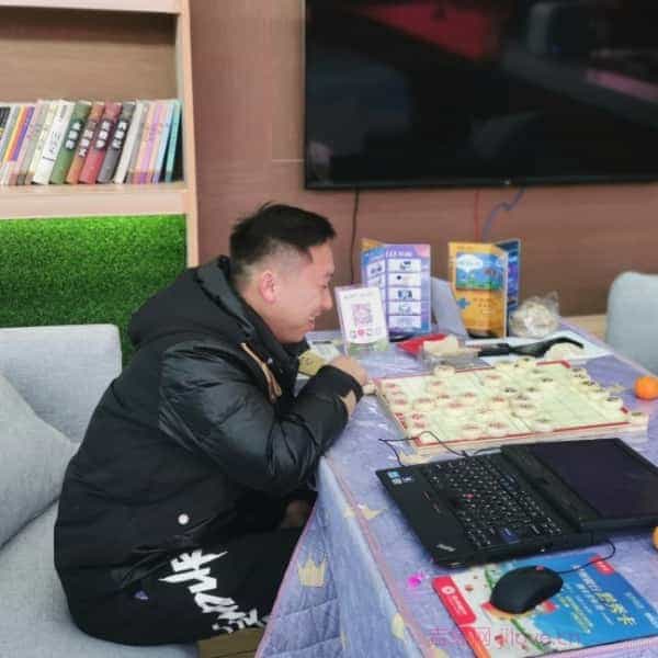 33岁岁贵州单身帅哥 - 拉萨吉缘网