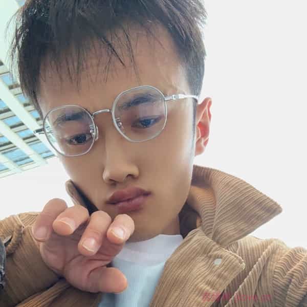 31岁岁贵州单身帅哥 - 拉萨吉缘网